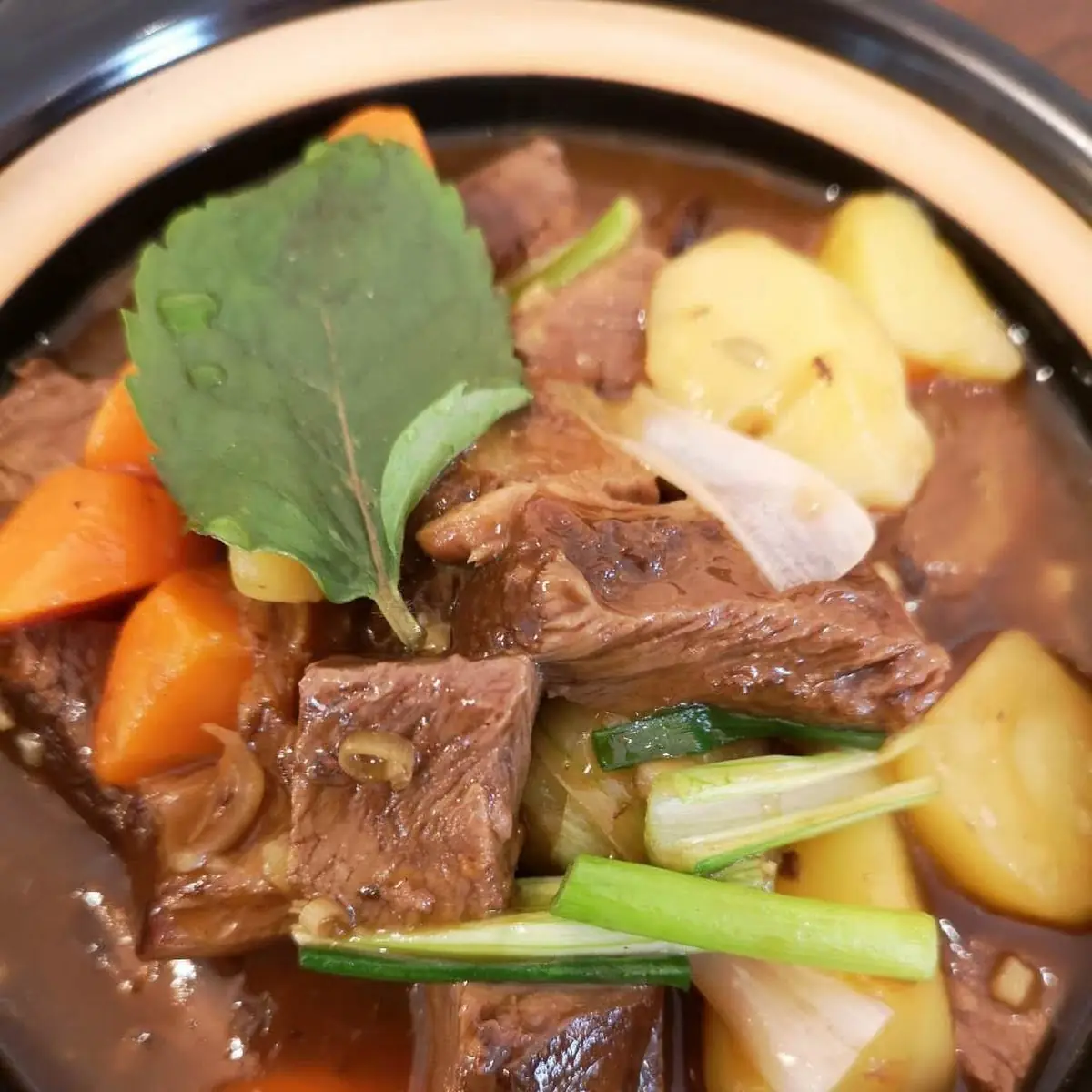牛肉煲